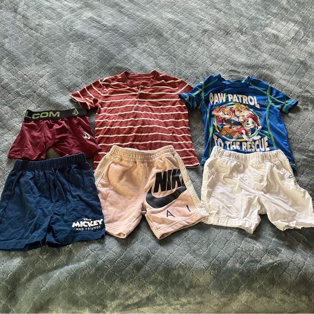 Boys 3T Clothes Lot Paw Patrol Nike Mickey Mouse‎ Volcom T-shirts Shorts